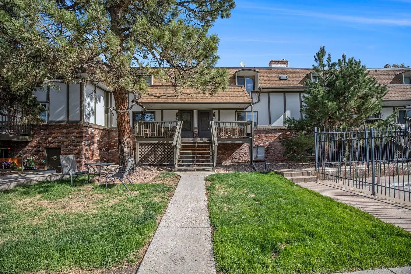 University Hills 2 Bedroom And 1.5 Bath Apartment for rent in Denver, CO