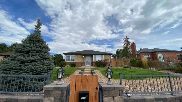 Beautiful Single-family Home In Denver's Northeast Park Hill Neighborhood Apartment for rent in Denver, CO
