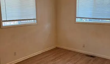 5 of 7 Mackenzie-pm-023-0206 Apartment for rent in Klamath Falls, OR