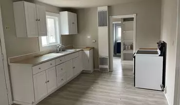 4 of 9 1944 Gary St House for rent in Klamath Falls, OR