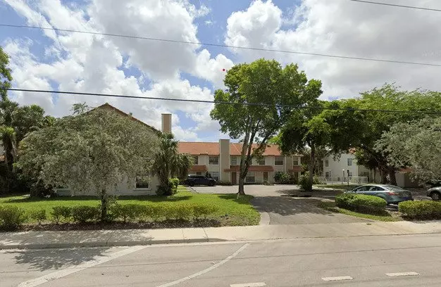 Willows Apartment for rent in Coral Springs, FL