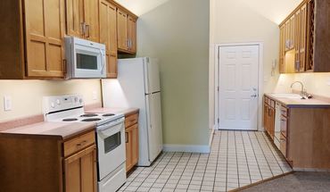 5 of 19 Redmen - Residential Apartment for rent in Bloomington, IN
