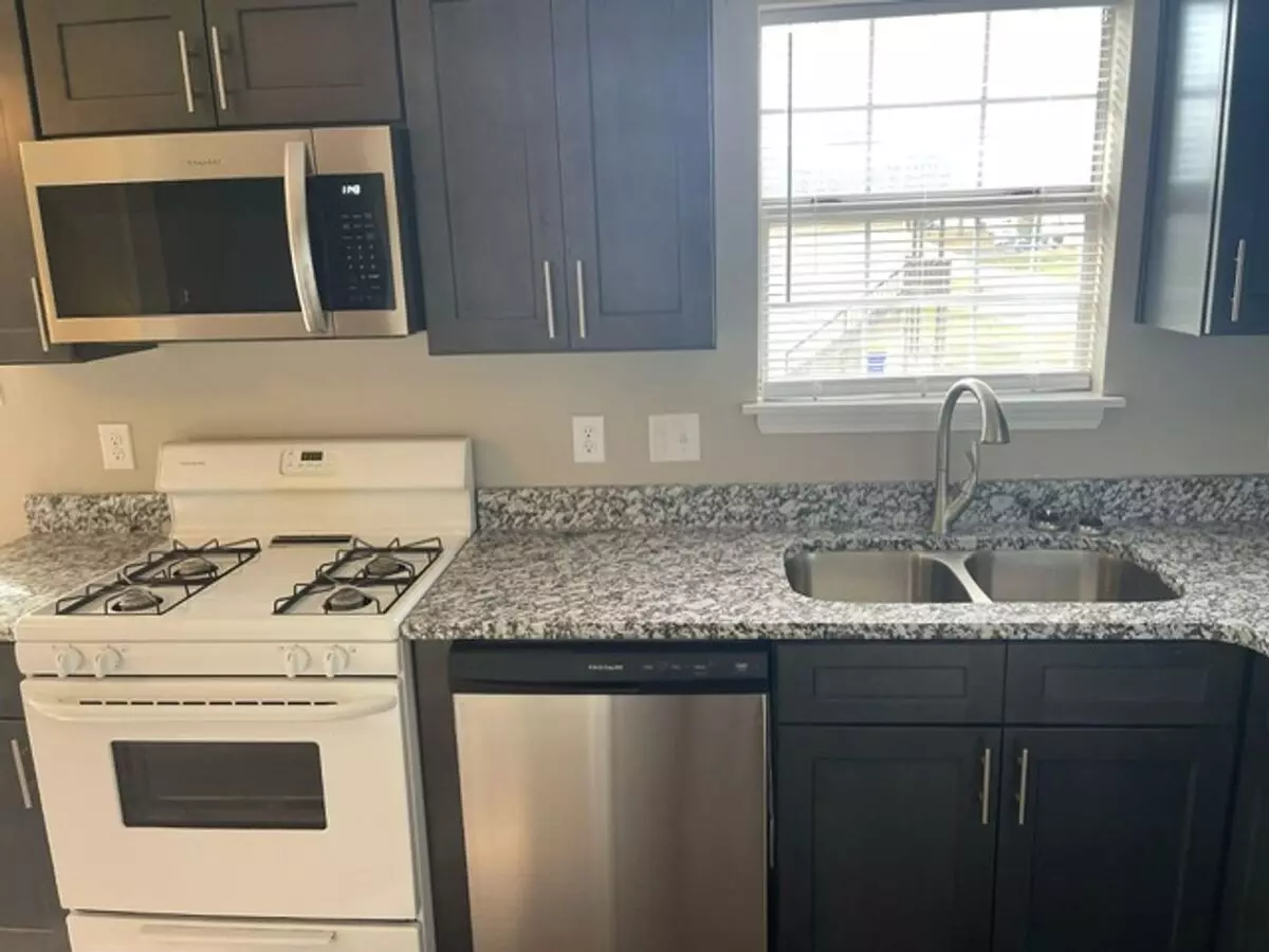 3227 Spring Hollow Ave Apartment for rent in Bowling Green, KY