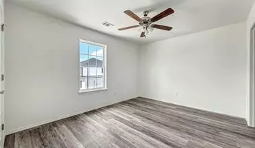 5 of 18 927 S Benchmark Ln Apartment for rent in Fayetteville, AR