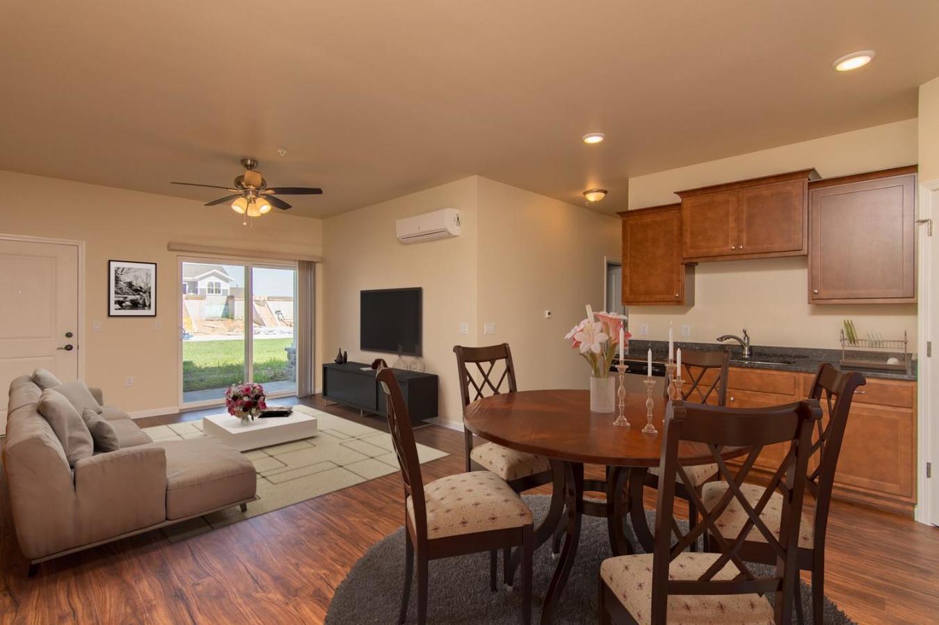 Catalina Crossing Apartments Mcfarland, WI Rentable