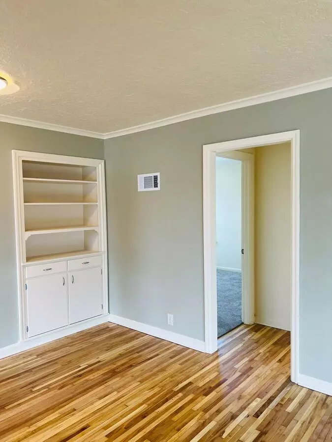 2016 South Ave Apartment for rent in Missoula, MT