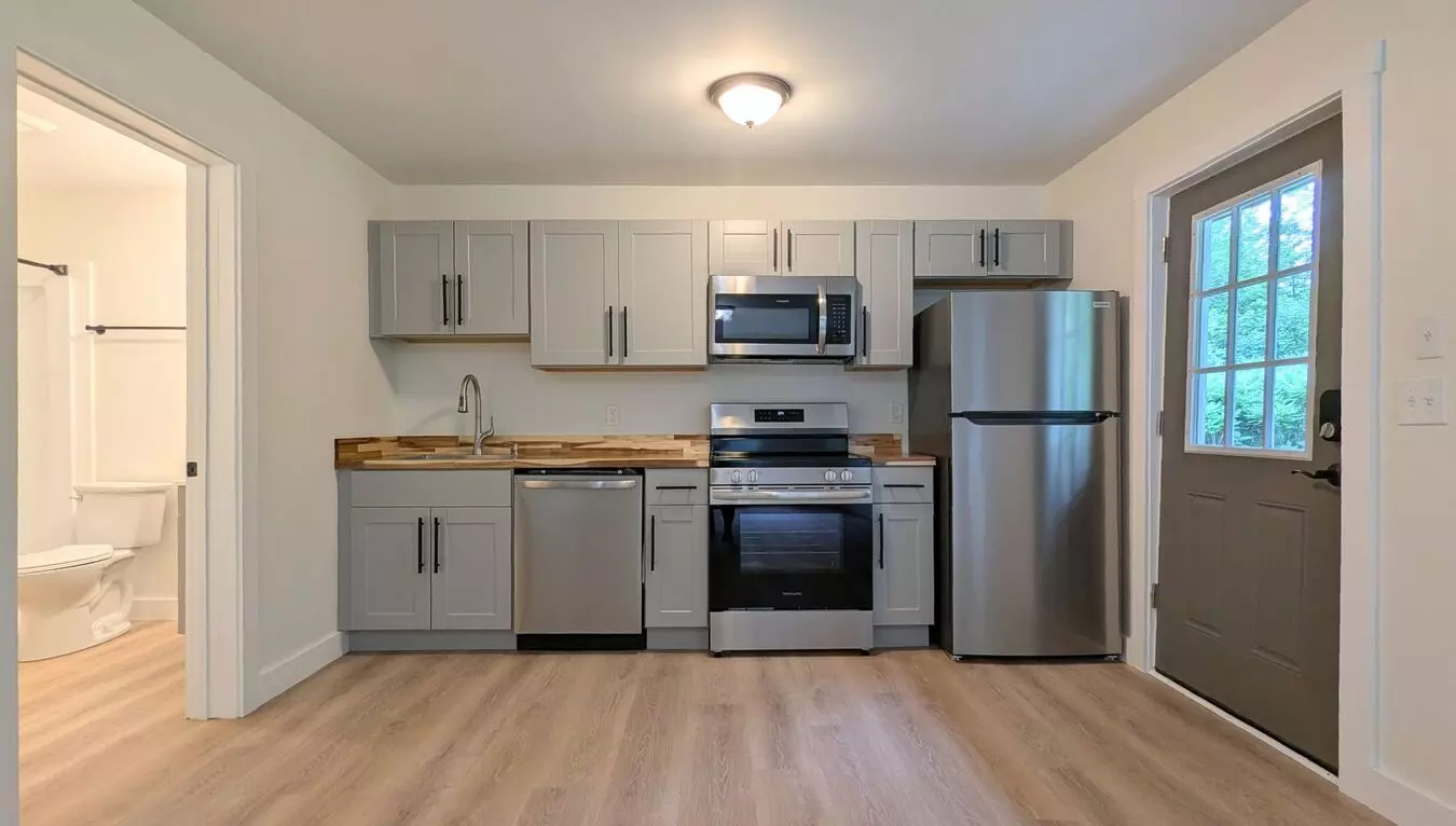 179 Dinsmore Apartment for rent in Sidney, ME