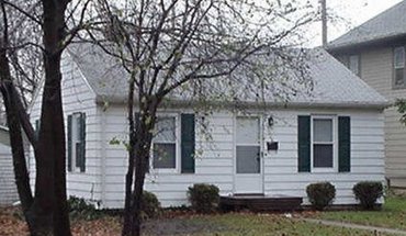 506 Gunson St. Apartment for rent in East Lansing, MI