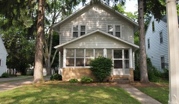 237 Kedzie St. Apartment for rent in East Lansing, MI
