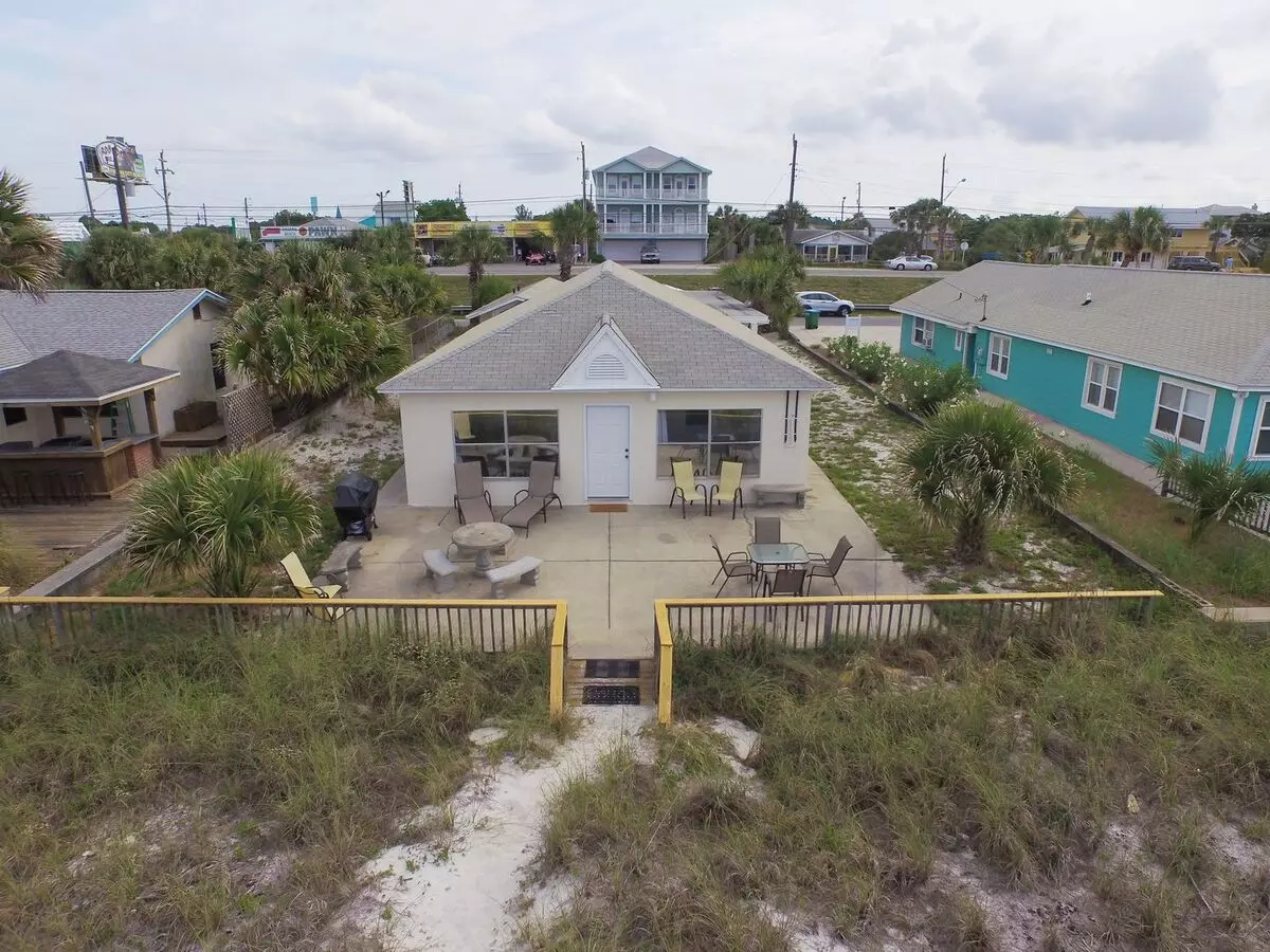 Charming Beach-front 4bd Home House for rent in Panama City Beach, FL