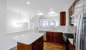 3 of 30 Like Brand New, Updated Th Walk To Dunn Loring Metro On Orange Line House for rent in Vienna, VA
