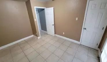 4 of 13 13231-13233 Curran Rd Apartment for rent in New Orleans, LA