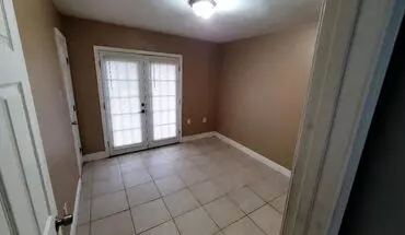 5 of 13 13231-13233 Curran Rd Apartment for rent in New Orleans, LA