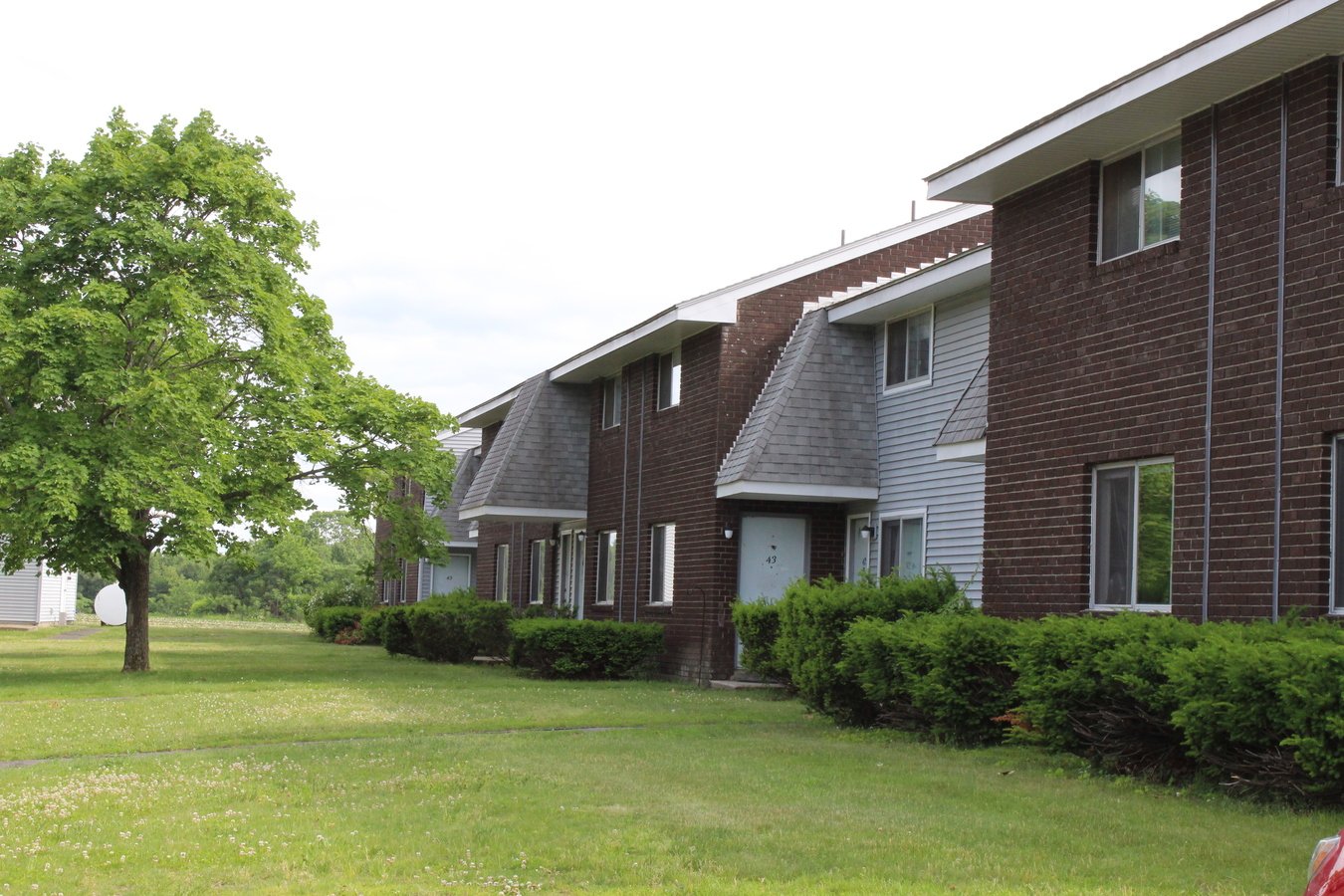 Amherst Grove Apartments 279 Amherst Rd, , Sunderland, MA