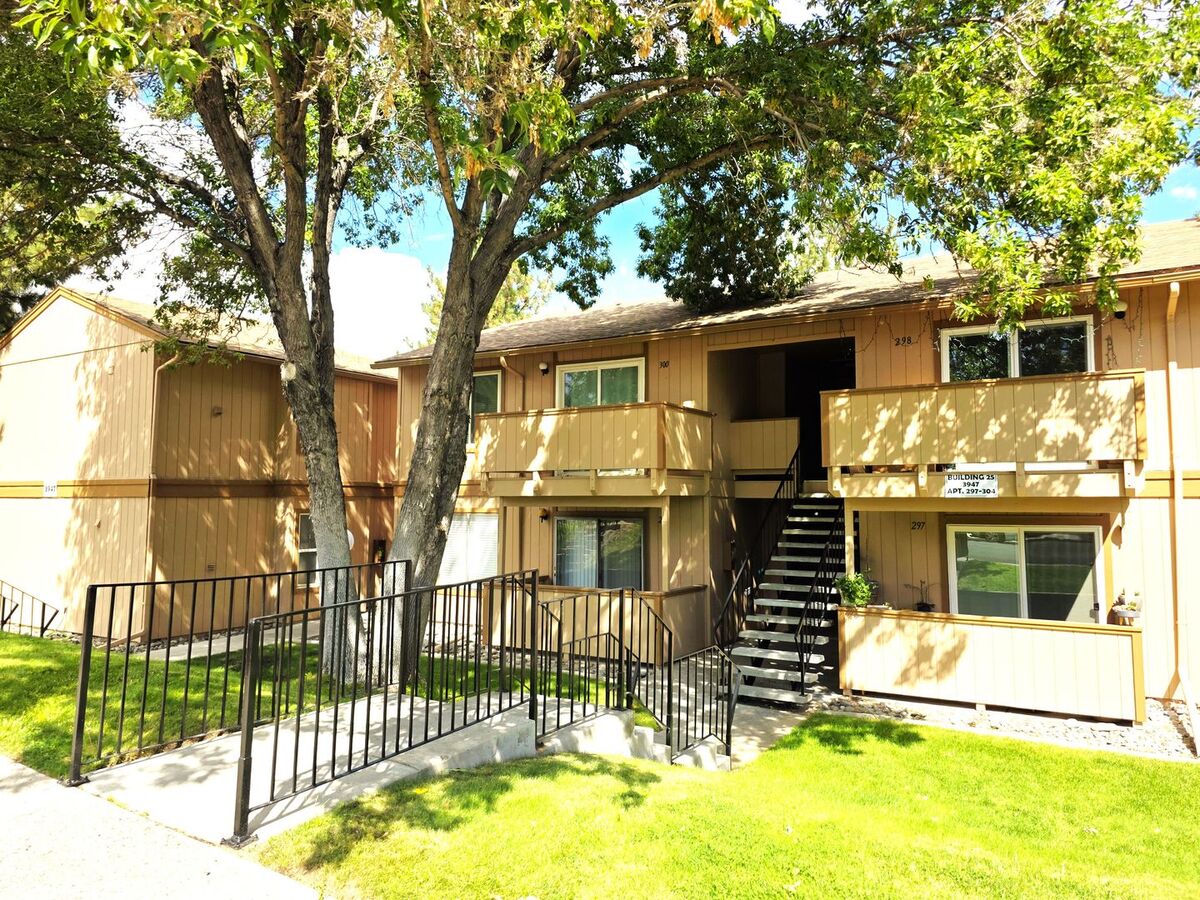 Updated Ground-floor Two-bedroom One-bathroom... Apartments Reno, NV