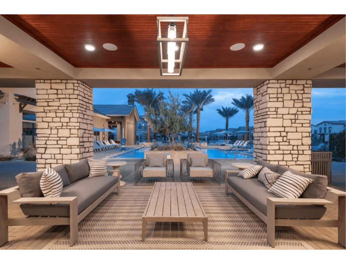 Vivace At Gateway Place Apartments Gilbert, AZ