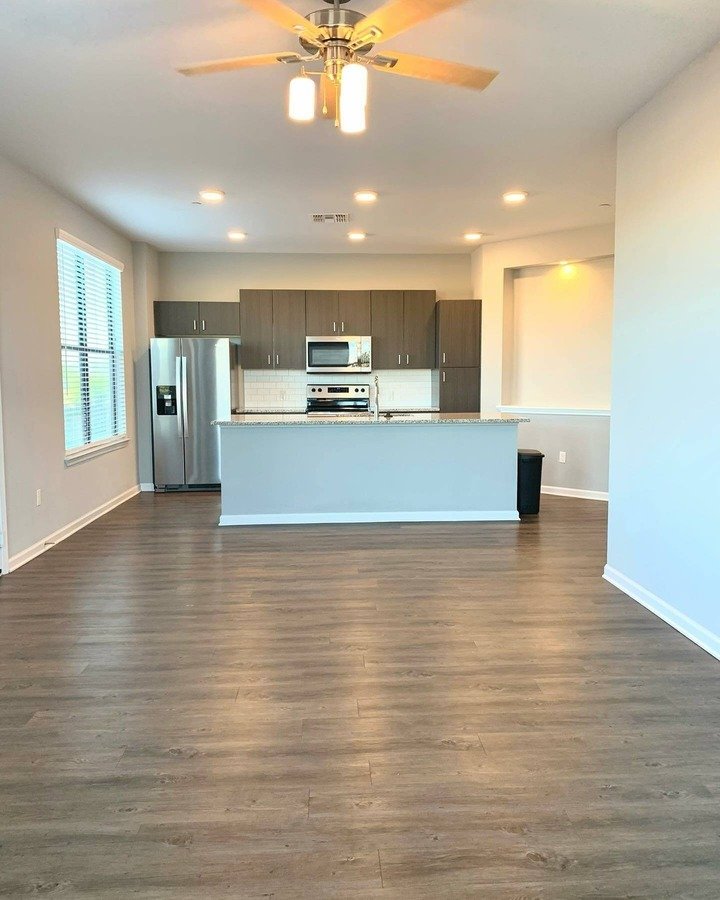 Vivace at Gateway Place Apartments Gilbert, AZ Rentable