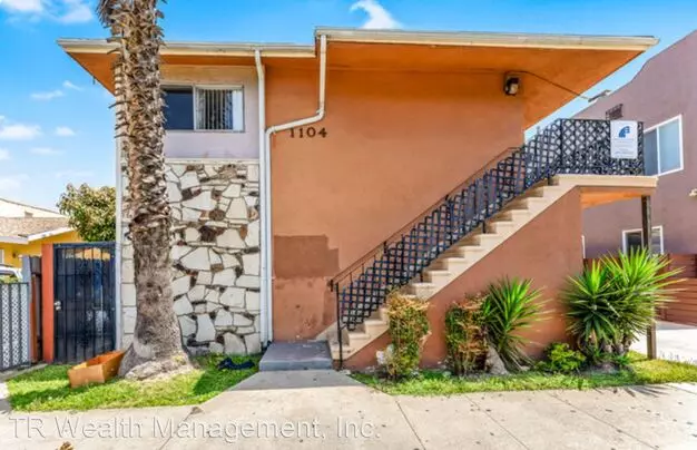 1104 Cherry Ave Apartment for rent in Long Beach, CA