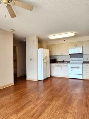 **clean 1 Bedroom / 1 Bath , W/ W/d, A/c,&lanai.great Location!! Must See!!! Apartment for rent in Honolulu, HI