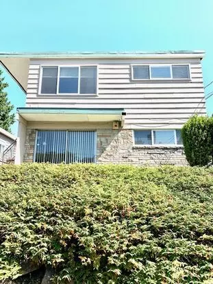1212/1214 N 49th St - Carlson Apartment for rent in Seattle, WA