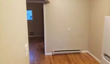 4 of 25 Fremont - Small Building - 1br Top Floor Corner Unit - Clean! Apartment for rent in Seattle, WA