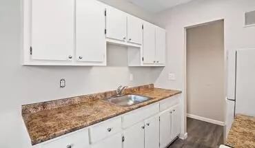3 of 71 Hollydale Apartment for rent in Painesville, OH