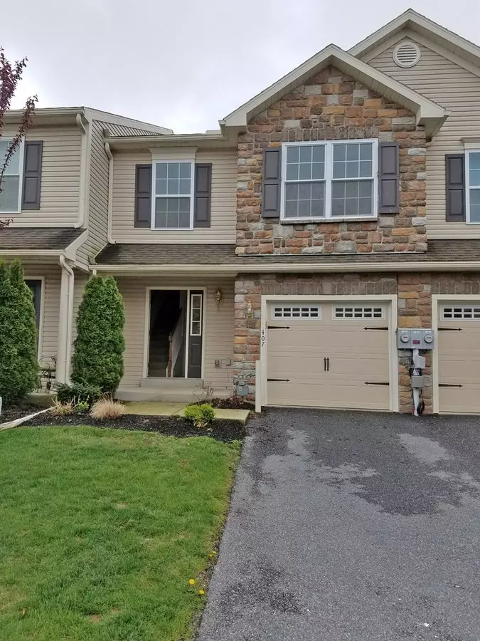 Attractive & Spacious 3 Br 2.5 Bath W/ Garage | Maintenance Free House for rent in Sinking Spring, PA