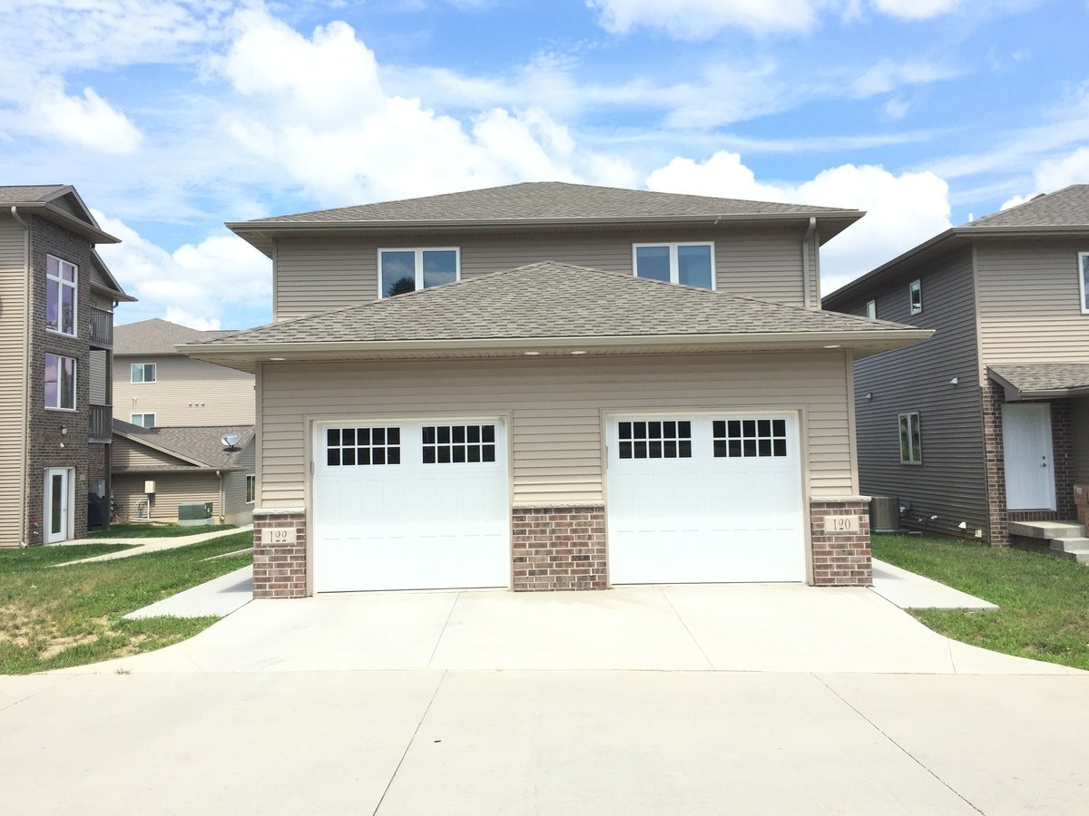 120 West Hills Ln Waterloo, IA House for Rent Rentable