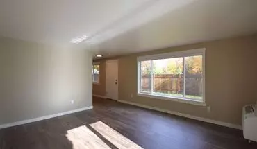 3 of 18 16th Avenue Apartments Apartment for rent in Albany, OR