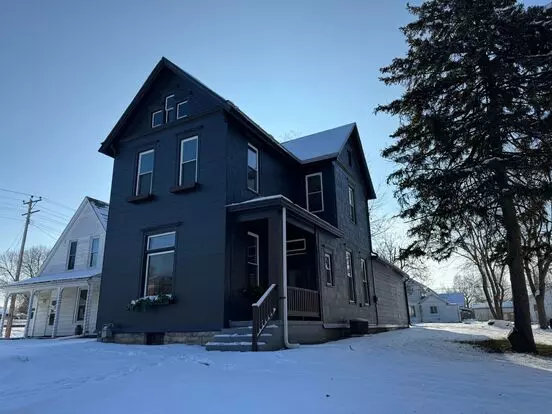 934 Jefferson Apartment for rent in Quincy, IL