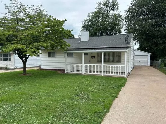 1718 West Granview Apartment for rent in Quincy, IL
