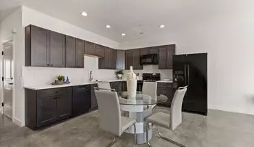 2 of 16 201 S 8th House for rent in Quincy, IL