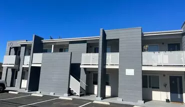 2 of 18 Rpg - 110 Hillcrest Drive Apartment for rent in Encinitas, CA
