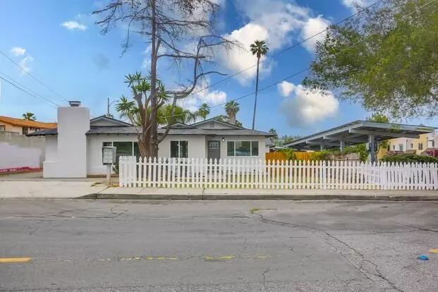 265-267 Cedar Rd Apartment for rent in Vista, CA