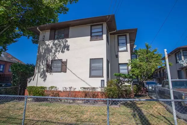 1915-1937 33rd Ave Apartment for rent in Oakland, CA