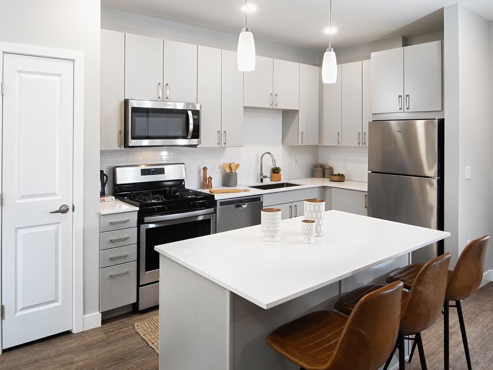 Avalon Norwood Apartments 155 Lenox St Norwood, MA