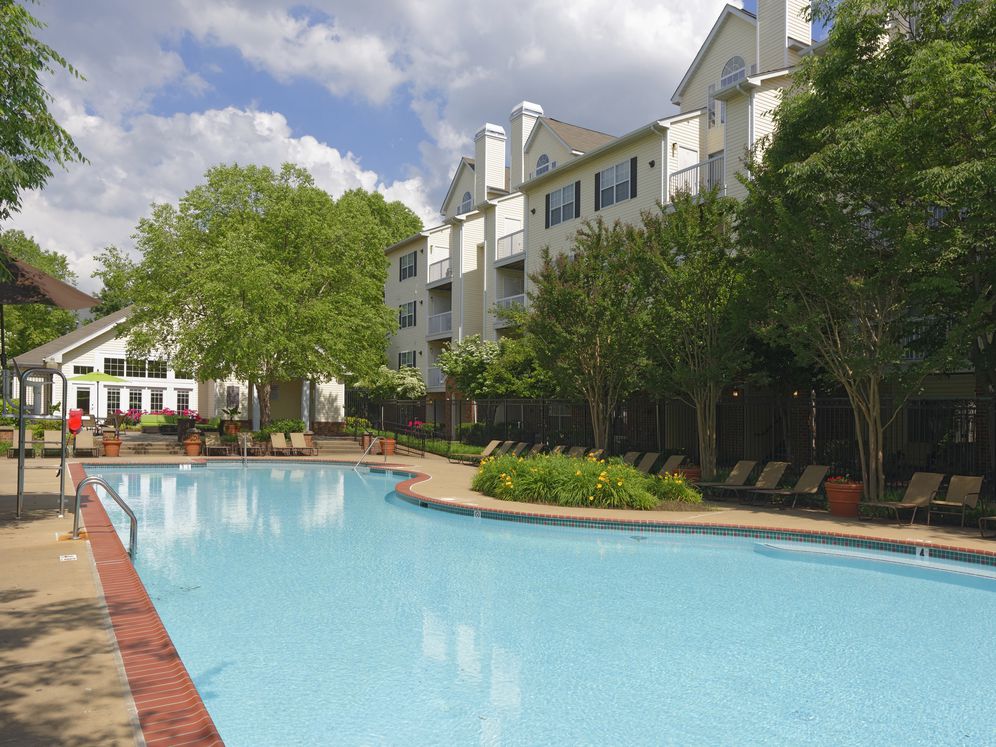 eaves Washingtonian Center Apartments North Potomac, MD