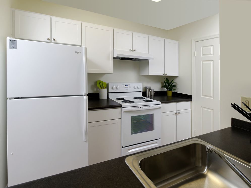 eaves Fairfax City Apartments Fairfax, VA Rentable