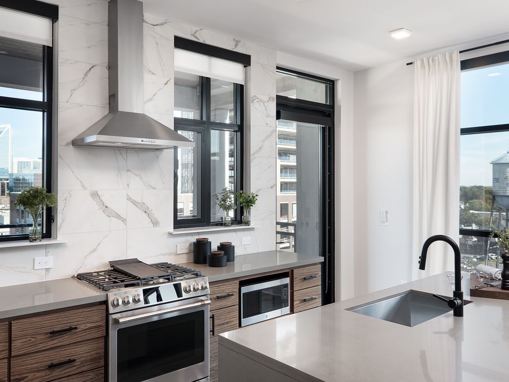 Avalon Hawk Apartments 1932 Hawkins St Charlotte, NC