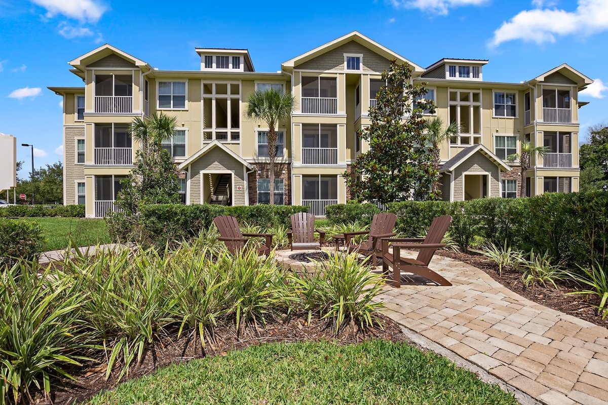 Century Crosstown Apartments Tampa, FL