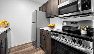 2808 Silver Ln NE Apartment for rent in St Anthony, MN