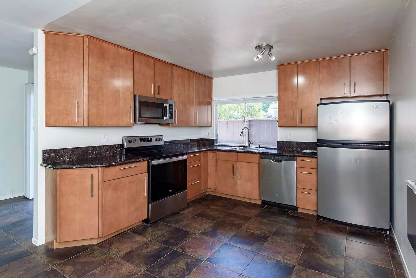 Amazing, Quiet University City Condo For Rent Apartment for rent in San Diego, CA