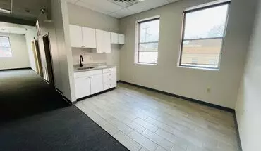5 of 9 1801 E Carson St Apartment for rent in Pittsburgh, PA