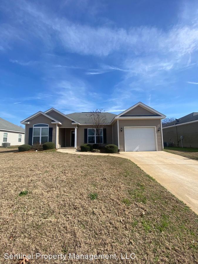 106 Gayla Ct Warner Robins, GA House for Rent Rentable