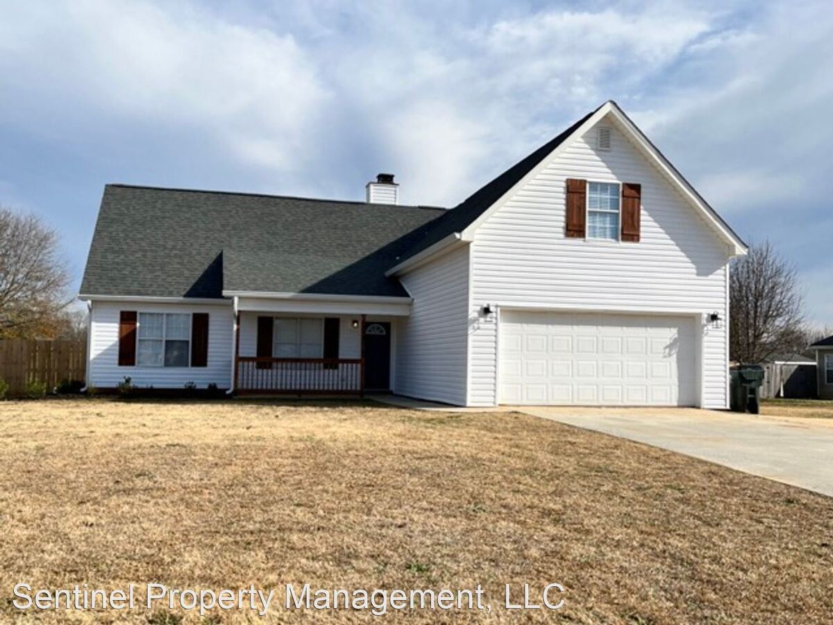 208 Franklin Sq Bonaire, GA House for Rent Rentable