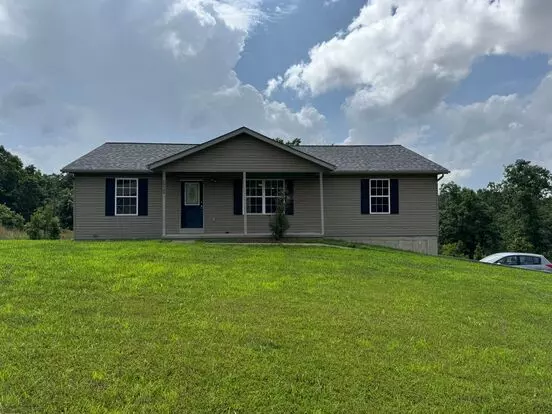 Beautiful 3 Bedroom, 2 Bathroom Home On Misty Mountain! Apartment for rent in Strobert, MO