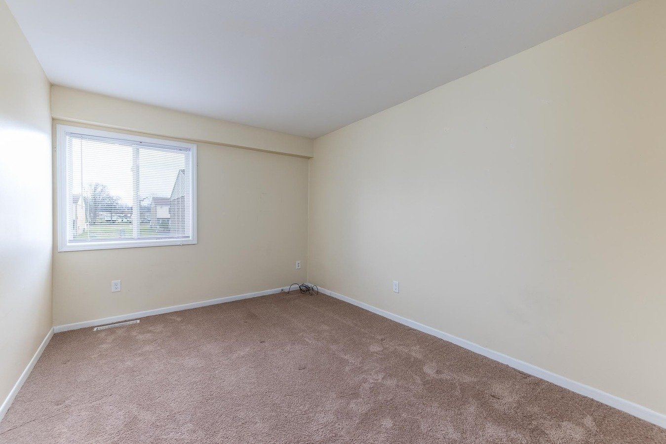 Glenview Townhomes Apartments 410 Laurel Ln Liverpool, NY