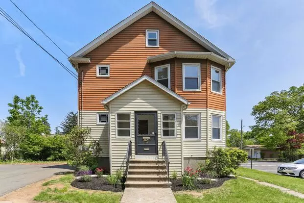 139 Albany Ave Apartment for rent in New Britain, CT