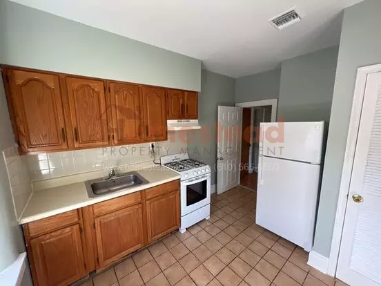 123-125 E. Lancaster Ave Apartment for rent in Paoli, PA