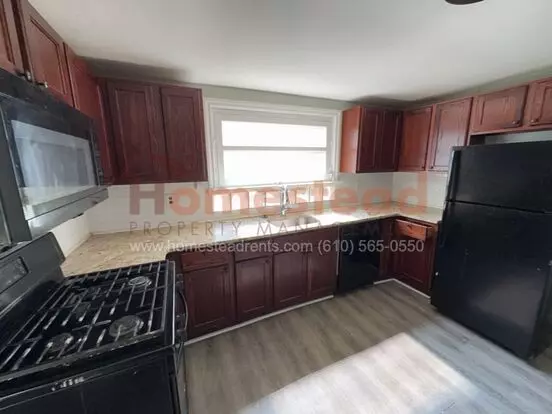 621 W Main St Apartment for rent in Norristown, PA